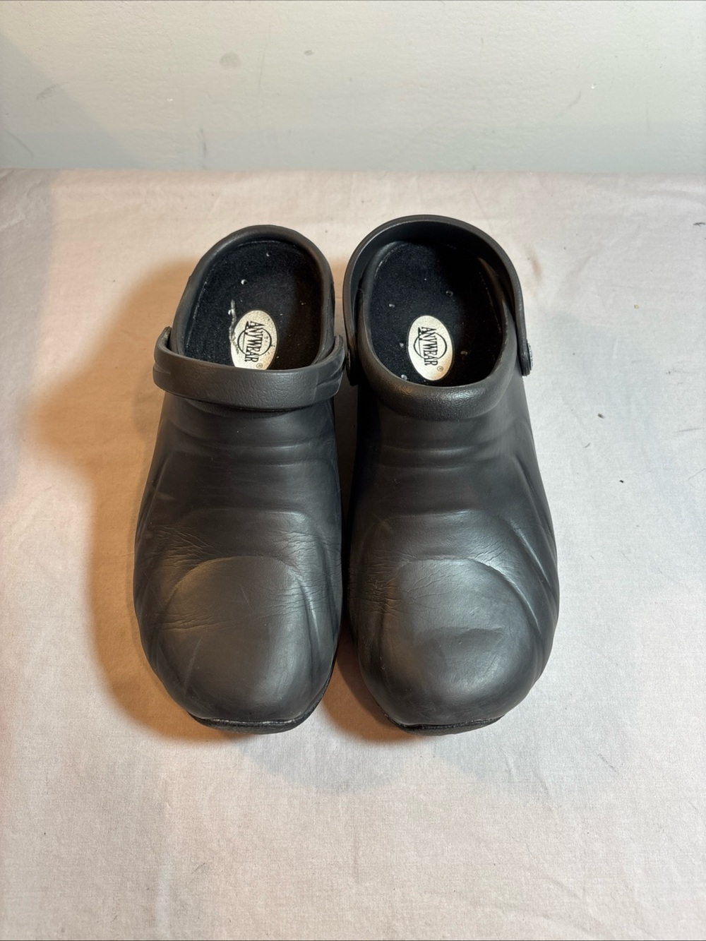 Anywhere Slip Resistant Womens Black Clogs